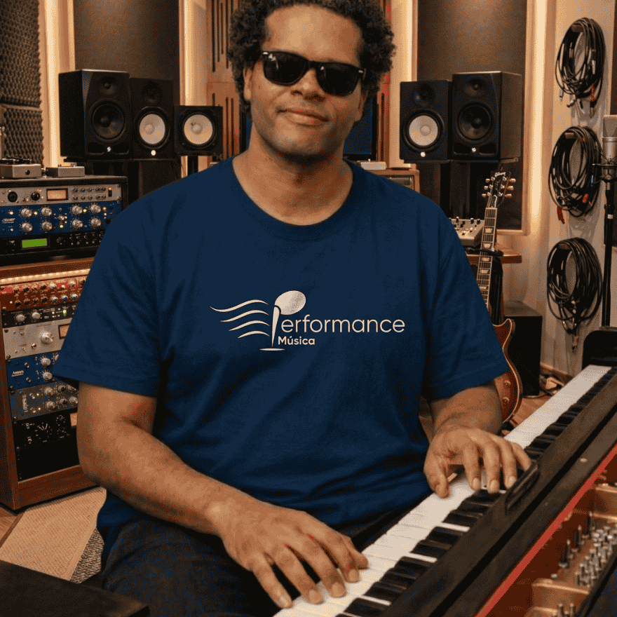 Bruno lucio performance musica contrate a sua banda