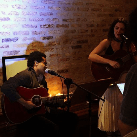 escola de musica performance banda karaoke