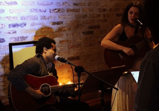 escola de musica performance banda karaoke